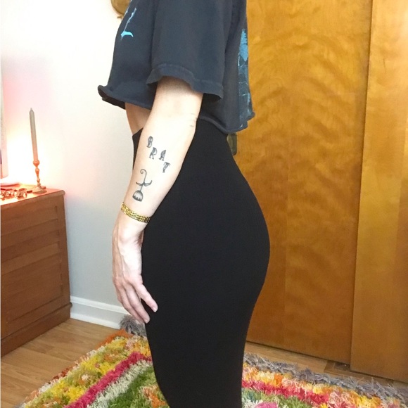 The BABATON Group Aritzia Black Ribbed Tube Pencil Bodycon Skirt - Picture 8 of 11